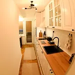 Apartment Mina *
